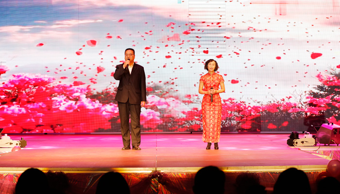 “阳光路上，奋力前行”——我院2016年元旦晚会隆重举行