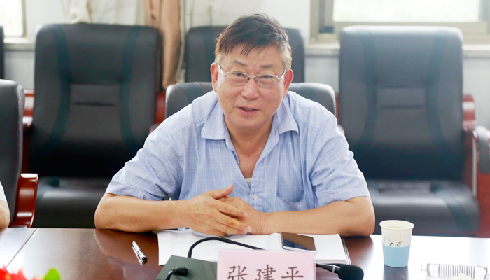 我院举行 “讲规矩、有纪律”专题学习讨论会