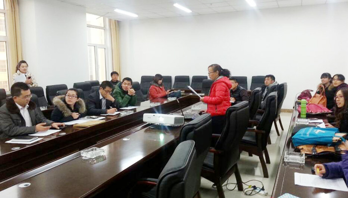 我院召开2013年度班主任述职大会