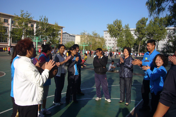 我院篮球队挺进太原理工大学教职工篮球赛八强