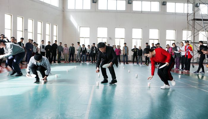 我院举行第五届教职工趣味运动会