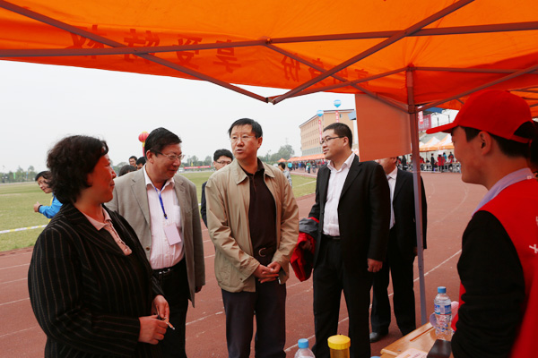 我院2012级新生迎新工作圆满结束