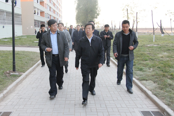 省教育厅李东福厅长一行到我院晋中校区检查指导工作