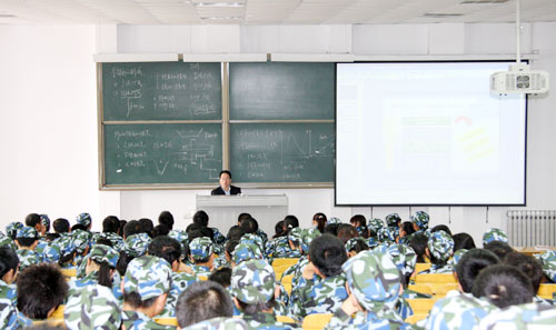 我院举行新生入学教育启动仪式 我院举行新生入学教育启动仪式