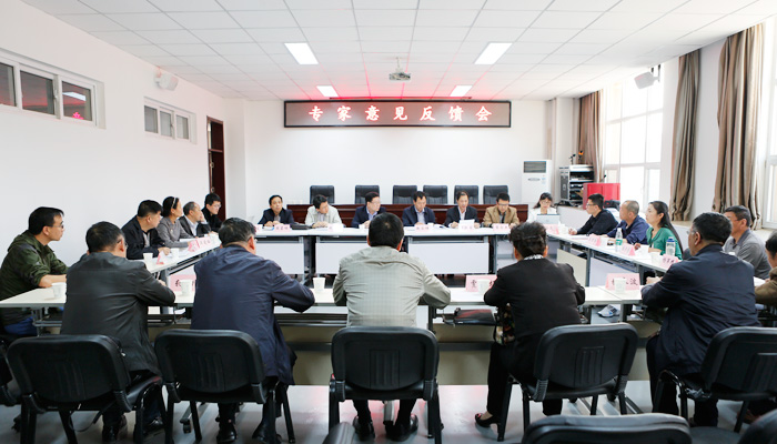 省学位办专家组对我院工业设计等7个专业进行学位评审和动画、摄影2个专业进行指导检查