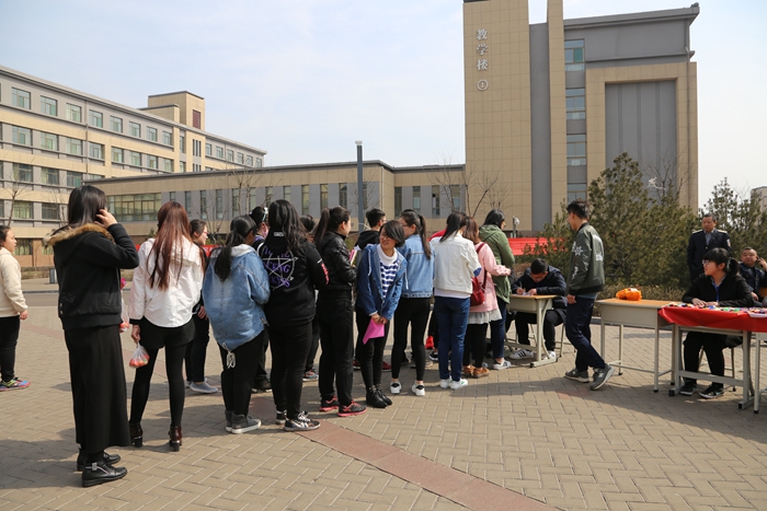 我院成功举办维权系列活动 我院成功举办维权系列活动