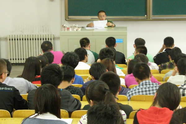 我院召开2011迎新志愿者培训动员大会 我院召开2011迎新志愿者培训动员大会
