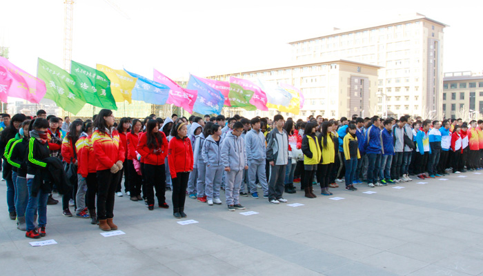 我院第九届纪念“一二•九运动”主题拔河比赛圆满落幕
