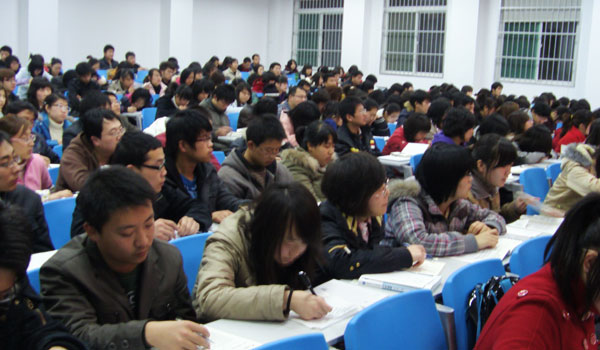 太原理工大学党校现代科技学院入党积极分子培训班开学典礼隆重举行
