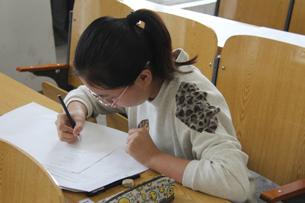 我院大学生数学竞赛圆满结束
