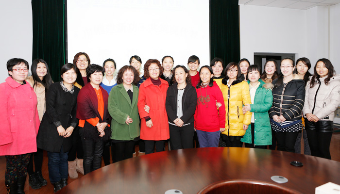 我院举办“巾帼建新功.共筑现代梦”女教职工演讲比赛