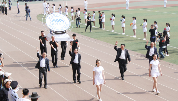我院代表团在太原理工大学2016年学生田径运动会上再创佳绩