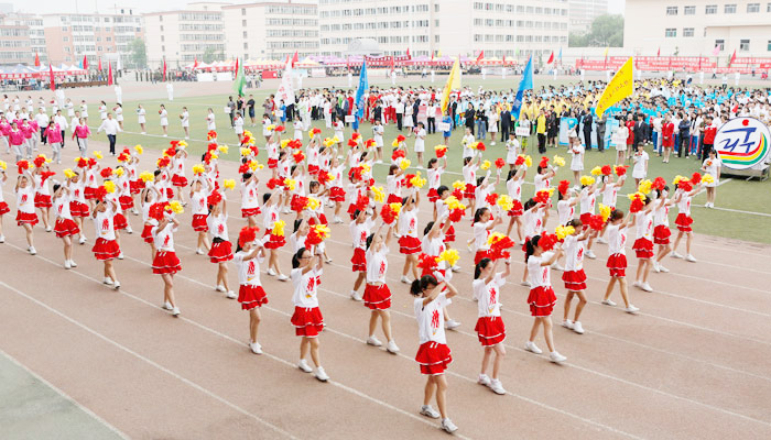 我院在太原理工大学2013年田径运动会上取得优异成绩