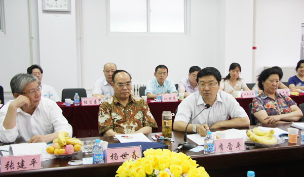 山西省学位办专家组对我院申请列为学士学位授予单位与授予专业工作进行检查指导 山西省学位办专家组对我院申请列为学士学位授予单位与授予专业工作进行检查指导