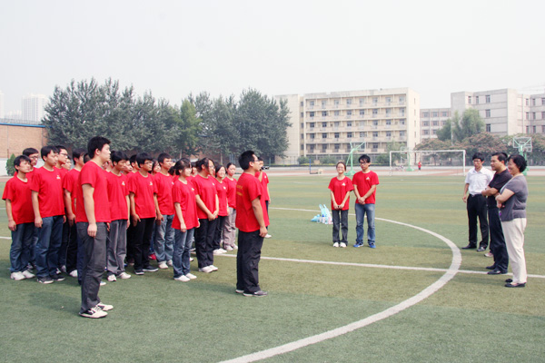 【三下乡】院领导亲切慰问我院暑期“三下乡” 志愿服务队全体队员 【三下乡】院领导亲切慰问我院暑期“三下乡” 志愿服务队全体队员