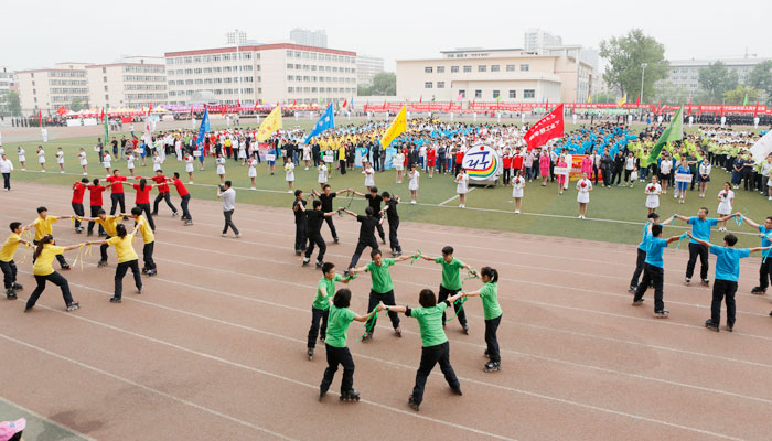 我院在太原理工大学2013年田径运动会上取得优异成绩