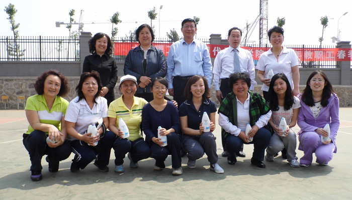 我院在明向校区举办2013年教职工趣味运动会