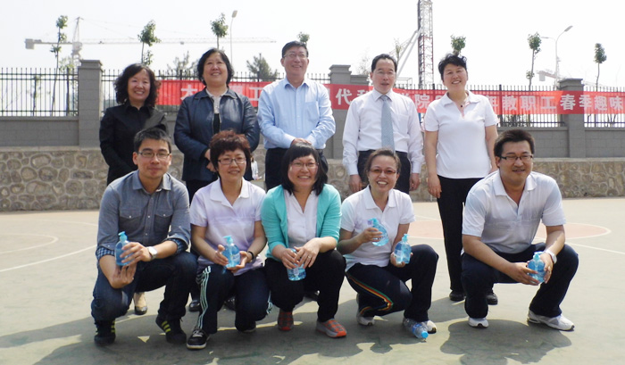 我院在明向校区举办2013年教职工趣味运动会