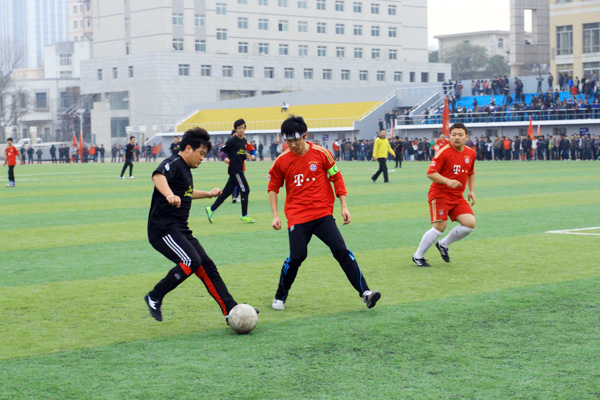 我院代表队获得太原理工大学2011年度大学生足球联赛亚军 我院代表队获得太原理工大学2011年度大学生足球联赛亚军