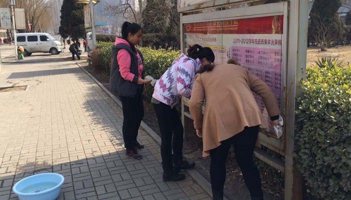 我院各学生党总支开展“学习雷锋精神践行社会主义核心价值观”主题活动 我院各学生党总支开展“学习雷锋精神践行社会主义核心价值观”主题活动