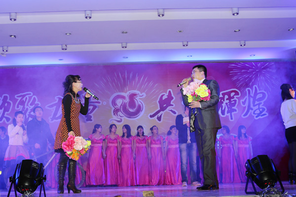 我院2013年元旦晚会隆重举行