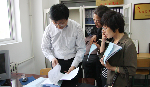 山西省高校思想政治理论课建设检查专家组来我院检查指导工作 山西省高校思想政治理论课建设检查专家组来我院检查指导工作
