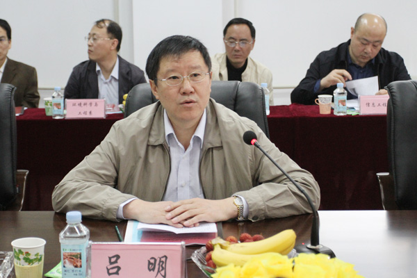 省学位办专家组对我院申请列为学士学位授予单位及授予专业进行评审