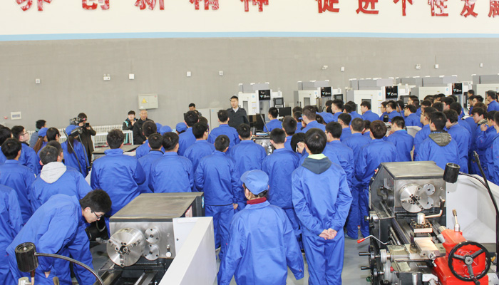 我院工程训练中心正式启用