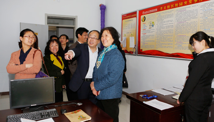校学生工作例会在我院孝义校区召开